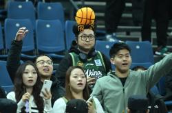 赛前北京首钢备战欧篮联，回应争议细节曝光，更衣室稳定，团队化学反应显著(周琦或去北京首钢)-开云平台